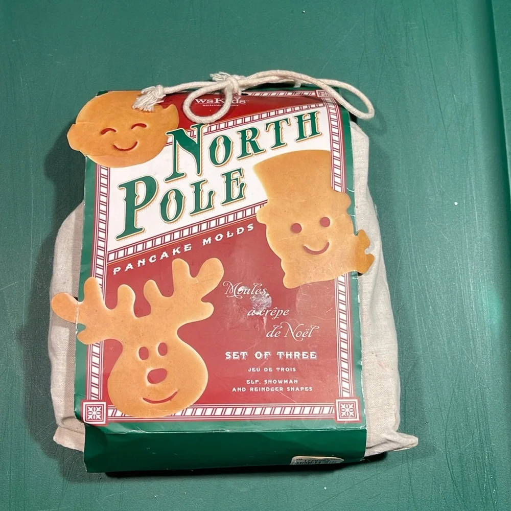 Williams Sonoma North Pole Pancake Molds Still in Package - 2009